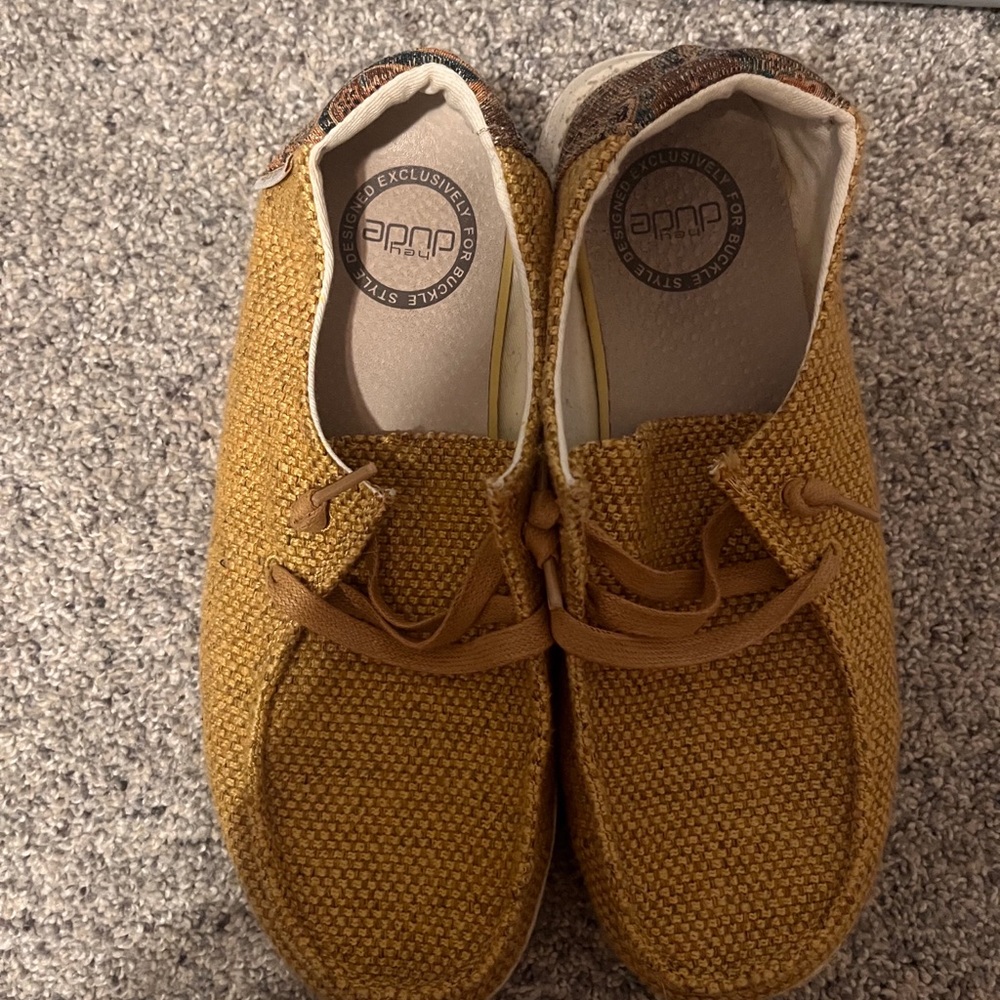 Women’s Hey Dudes Mustard Color - Size 6